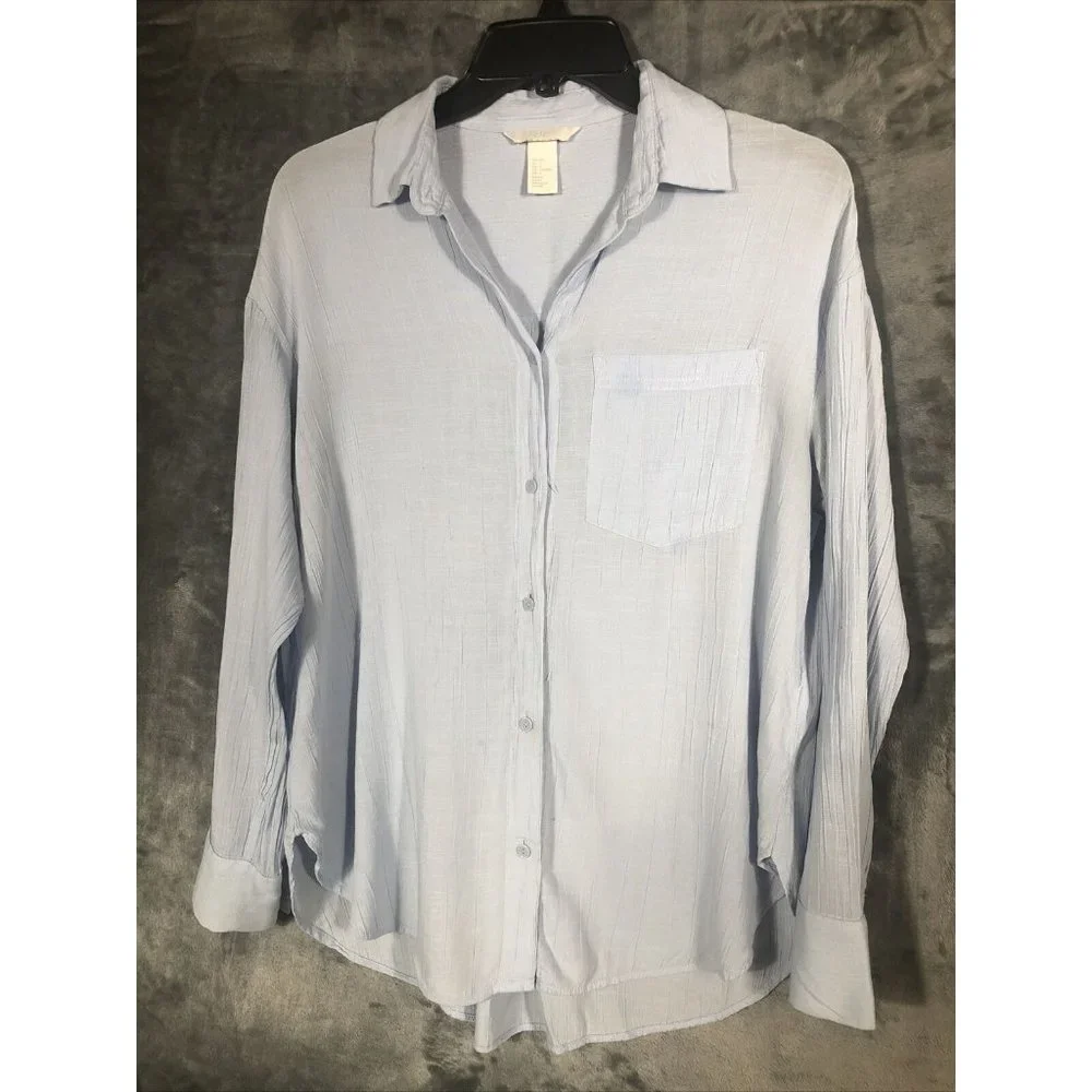 H&M Shirt Button Down Women’s Long Sleeve Light Blue Blouse Adult Size 2  40-42 - Picture 3 of 14